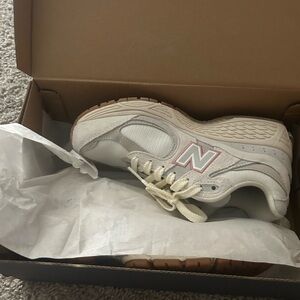 New Balance Kids' Cream and Gray Sneakers